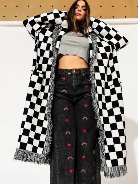 Dressed in LALA Sweaters - Dressed In Lala Luxe Fringe Blanket Cardigan in Black&White Check. 2X/3X.